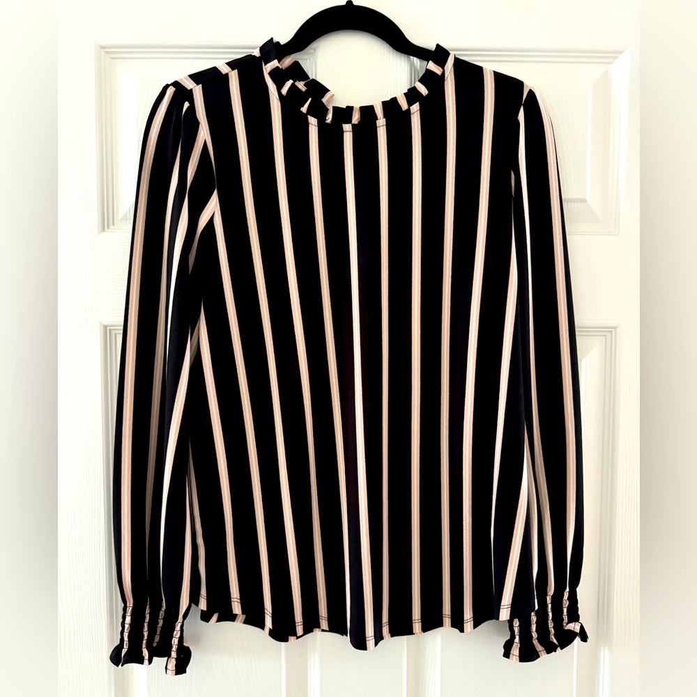 NWT Adrianna Papell Blouse